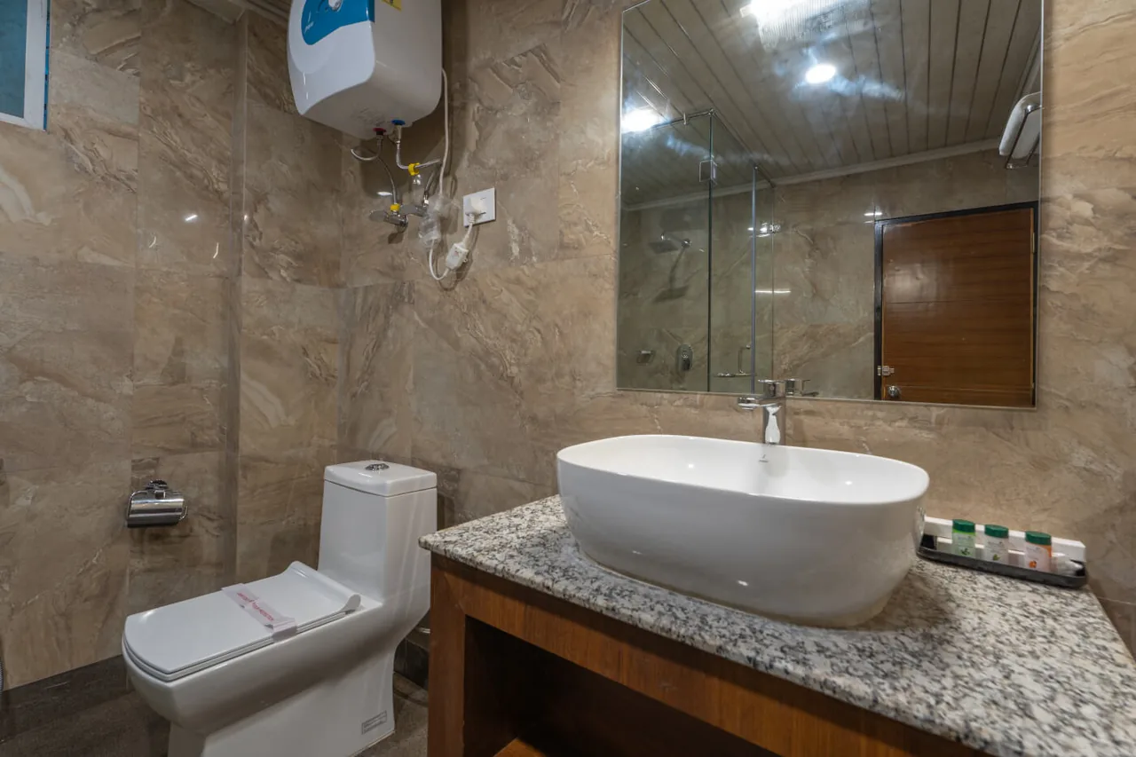 Canopy Boutique - Luxury Toiletries, Fresh Towels & Bath Amenities