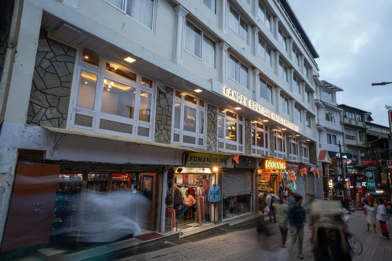 Canopy Boutique by SMARTLùth - Exterior Building Architecture on Mall Road, Darjeeling
