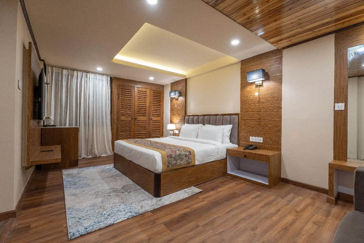 Canopy Boutique Executive Non View Room - Peaceful Suite Ambiance