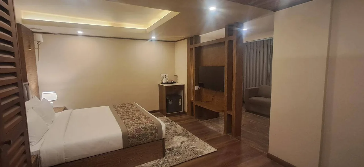 Canopy Boutique Family Junior Non View Room - 1 Double + 1 Single Bed Setup for 3 Guests