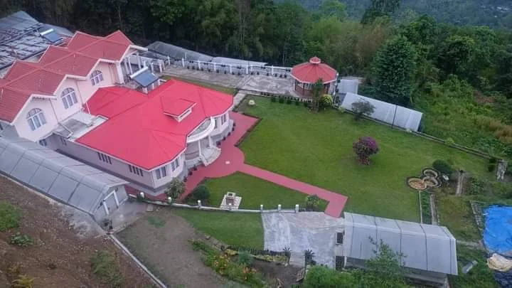 Hotel Himalayan View - Hill Garden & Gazebo Landscape View