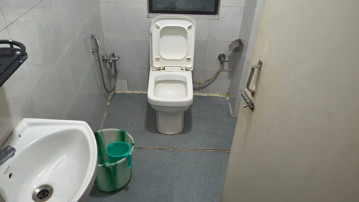 Hotel Manjushree Lava - Clean Washroom & Hot Water
