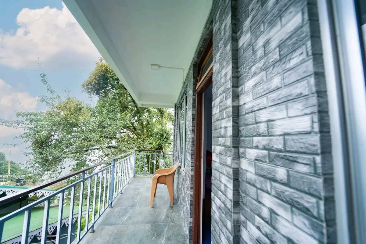 Red Roof Homestay Resort - Balcony Verandah with Hill Views