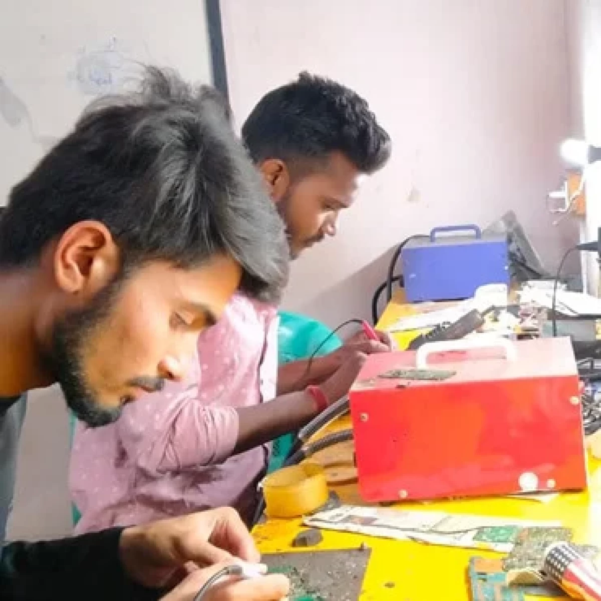Mobile Repairing Workshop